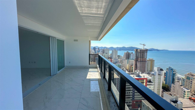 Imagem Apartamento com 4 Quartos à Venda, 180 m² em Meia Praia - Itapema Imagem Apartamento com 4 Quartos à Venda, 180 m² em Meia Praia - Itapema