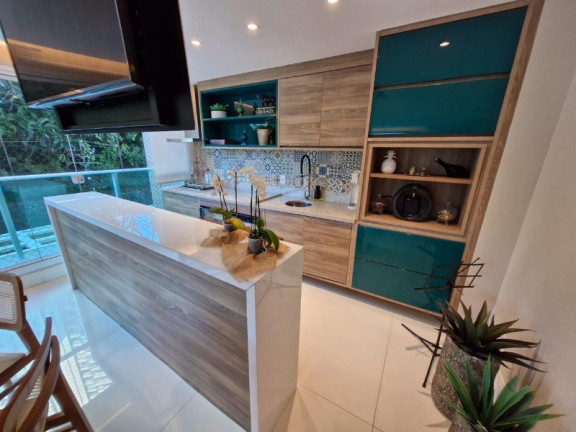 Imagem Imóvel com 4 Quartos à Venda, 235 m² em Horto Florestal - Salvador Imagem Imóvel com 4 Quartos à Venda, 235 m² em Horto Florestal - Salvador