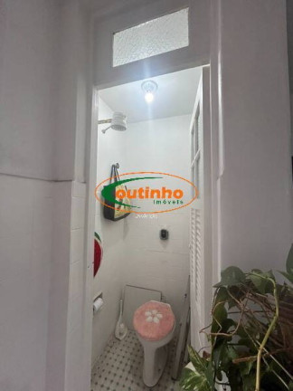 Imagem Apartamento com 2 Quartos à Venda, 68 m² em Tijuca - Rio De Janeiro Imagem Apartamento com 2 Quartos à Venda, 68 m² em Tijuca - Rio De Janeiro
