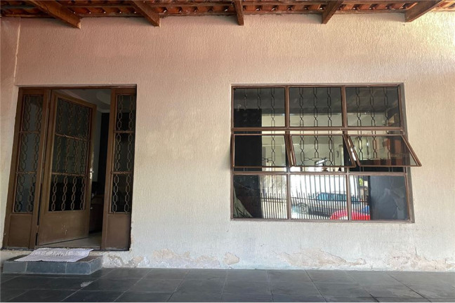 Imagem Casa com 4 Quartos à Venda, 130 m² em Jardim Santa Maria - Salto De Pirapora Imagem Casa com 4 Quartos à Venda, 130 m² em Jardim Santa Maria - Salto De Pirapora
