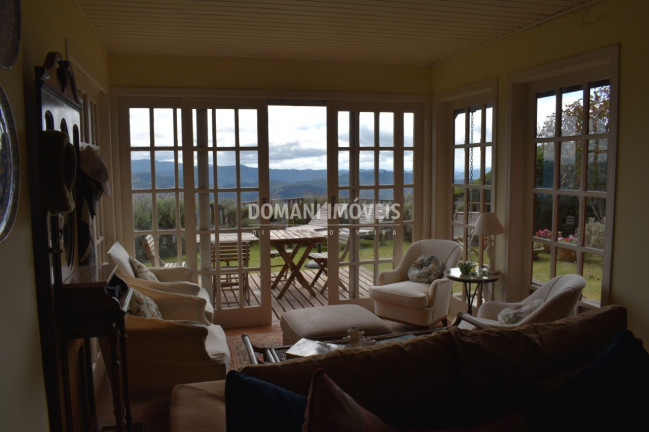 Imagem Casa com 4 Quartos à Venda, 250 m² em Região Da Pedra Do Fogo - Campos Do Jordão