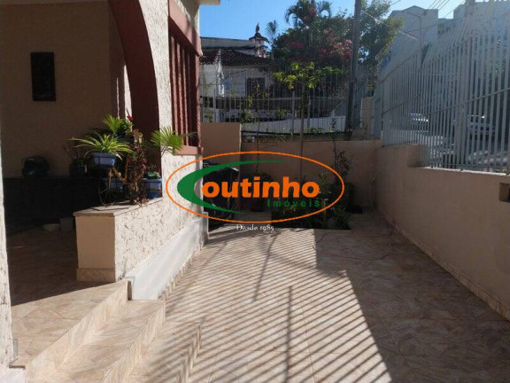 Imagem Casa com 5 Quartos à Venda, 224 m² em Vila Isabel - Rio De Janeiro Imagem Casa com 5 Quartos à Venda, 224 m² em Vila Isabel - Rio De Janeiro