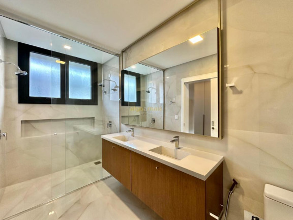 Imagem Casa com 5 Quartos à Venda, 402 m² em Condominio Capao Ilhas Resort - Capão Da Canoa Imagem Casa com 5 Quartos à Venda, 402 m² em Condominio Capao Ilhas Resort - Capão Da Canoa
