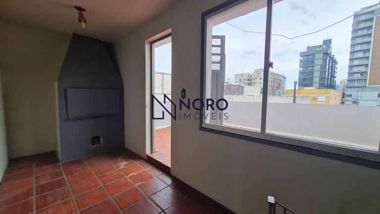 Imagem Cobertura com 3 Quartos à Venda, 98 m² em Centro - Santa Maria