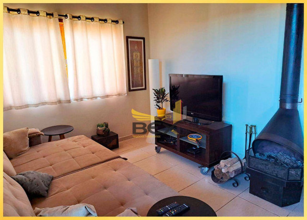 Imagem Casa com 3 Quartos à Venda, 180 m² em Suru - Santana De Parnaíba