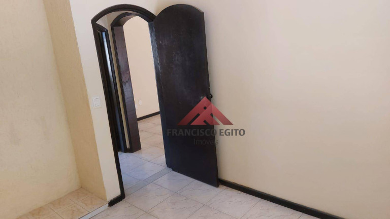 Imagem Casa com 3 Quartos à Venda, 250 m² em Neves - São Gonçalo Imagem Casa com 3 Quartos à Venda, 250 m² em Neves - São Gonçalo