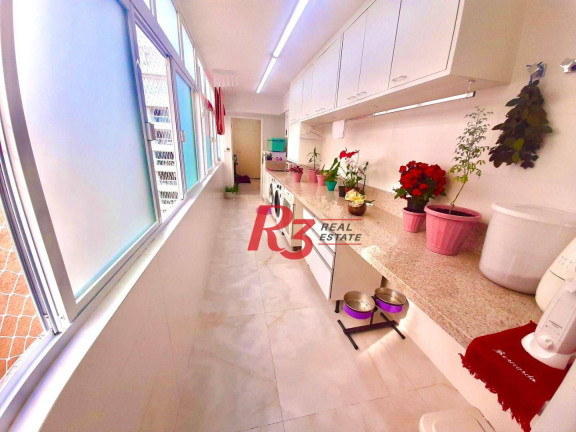 Imagem Apartamento com 3 Quartos à Venda, 216 m² em Gonzaga - Santos