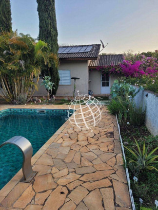 Imagem Casa com 3 Quartos à Venda, 249 m² em Condomínio Shambala I - Atibaia