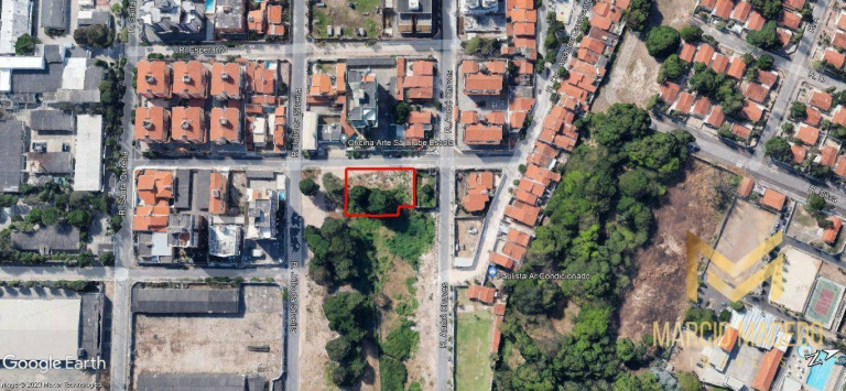 Imagem Terreno à Venda, 1.512 m² em Montese - Fortaleza