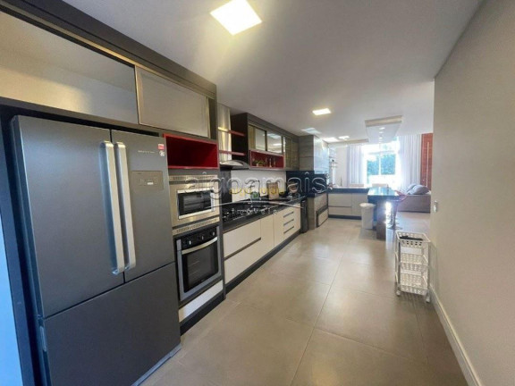 Imagem Casa com 3 Quartos à Venda, 200 m² em Centro - Xangri-lá
