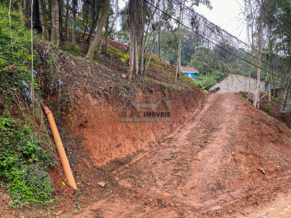 Imagem Terreno à Venda, 630 m² em Vila Nova Suíça - Campos Do Jordão Imagem Terreno à Venda, 630 m² em Vila Nova Suíça - Campos Do Jordão