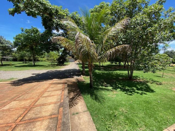 Imagem Chácara com 2 Quartos à Venda, 330 m² em Condomínio Miraflores - Hidrolândia Imagem Chácara com 2 Quartos à Venda, 330 m² em Condomínio Miraflores - Hidrolândia
