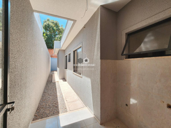 Imagem Casa com 3 Quartos à Venda, 100 m²