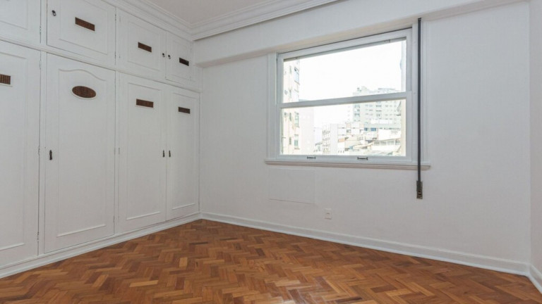 Imagem Imóvel com 1 Quarto à Venda, 74 m² em Flamengo - Rio De Janeiro Imagem Imóvel com 1 Quarto à Venda, 74 m² em Flamengo - Rio De Janeiro