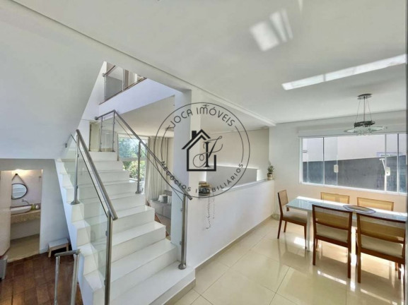 Imagem Casa de Condomínio com 3 Quartos à Venda, 301 m² em Pitas - Cotia