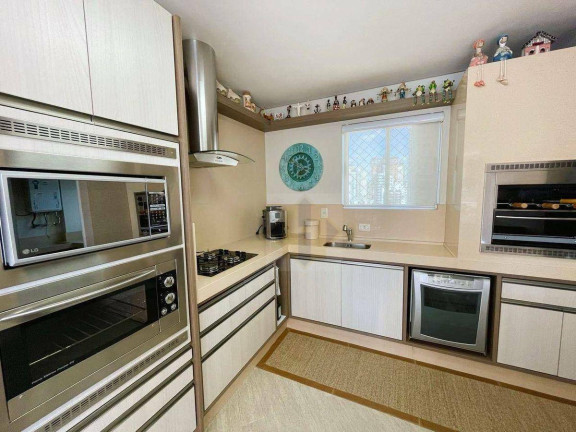 Imagem Apartamento com 3 Quartos à Venda, 135 m² em Centro - Balneário Camboriú Imagem Apartamento com 3 Quartos à Venda, 135 m² em Centro - Balneário Camboriú