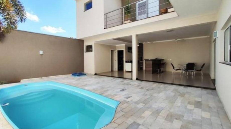 Imagem Casa com 3 Quartos à Venda, em Limeira Imagem Casa com 3 Quartos à Venda, em Limeira