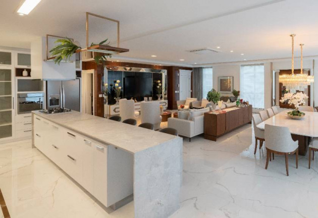 Apartamento com 4 Quartos à Venda, 220 m² em Navegantes - Capão Da Canoa