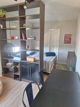 Imagem Apartamento com 1 Quarto à Venda, 32 m² em Azenha - Porto Alegre