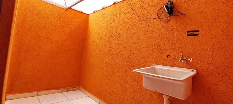 Imagem Sobrado com 2 Quartos à Venda, 60 m² em São Mateus - São Paulo