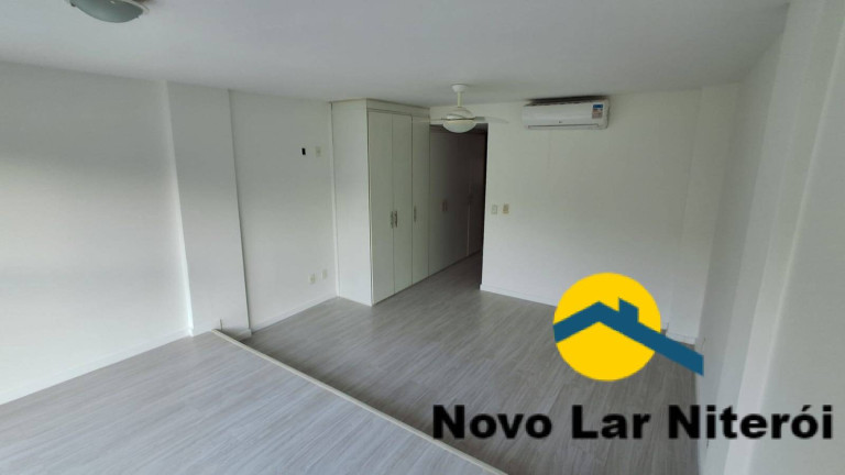 Imagem Casa com 2 Quartos à Venda, 130 m² em São Francisco - Niterói Imagem Casa com 2 Quartos à Venda, 130 m² em São Francisco - Niterói