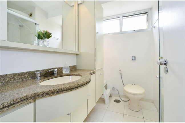 Imagem Apartamento com 2 Quartos à Venda, 146 m² em Panamby - São Paulo