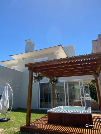 Imagem Casa de Condomínio com 5 Quartos à Venda, 280 m² em Morada Do Sol - Capão Da Canoa