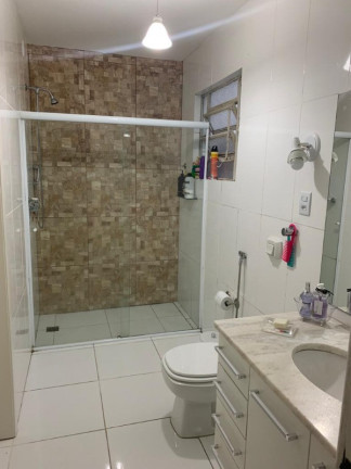 Imagem Sobrado com 3 Quartos à Venda, 260 m² em Jardim Itu - Porto Alegre
