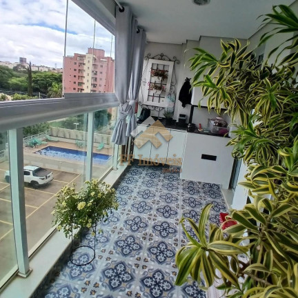 Imagem Apartamento com 3 Quartos à Venda, 92 m² em São Carlos