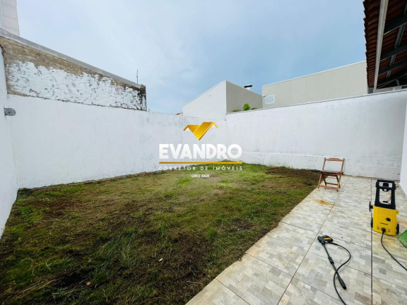 Imagem Casa com 3 Quartos à Venda, 198 m² em Jardim Imperial - Cuiabá