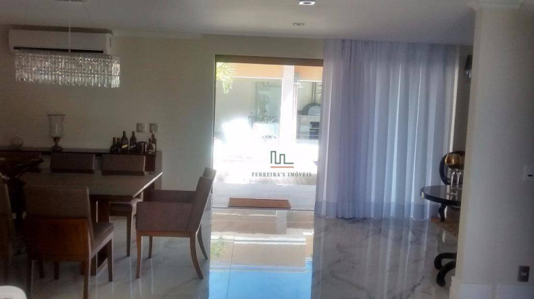 Imagem Casa com 4 Quartos à Venda, 460 m² em Itaipu - Niterói Imagem Casa com 4 Quartos à Venda, 460 m² em Itaipu - Niterói