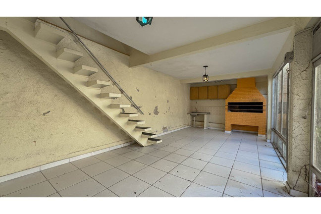 Imagem Casa com 4 Quartos à Venda, 245 m² em Petrópolis - Porto Alegre