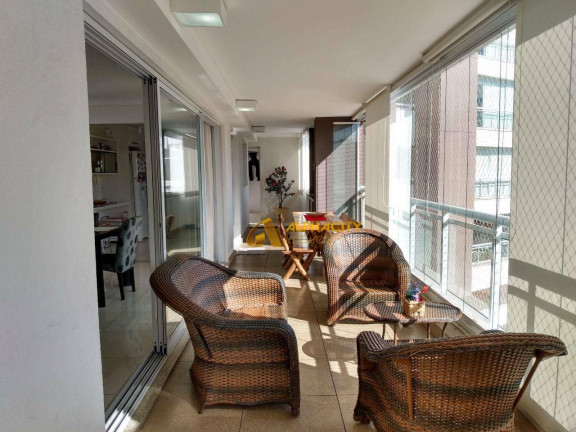 Imagem Apartamento com 3 Quartos à Venda, 196 m² em Alphaville - Barueri Imagem Apartamento com 3 Quartos à Venda, 196 m² em Alphaville - Barueri
