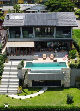 Casa com 4 Quartos à Venda, 1.138 m² em Bom Jesus Dos Perdões