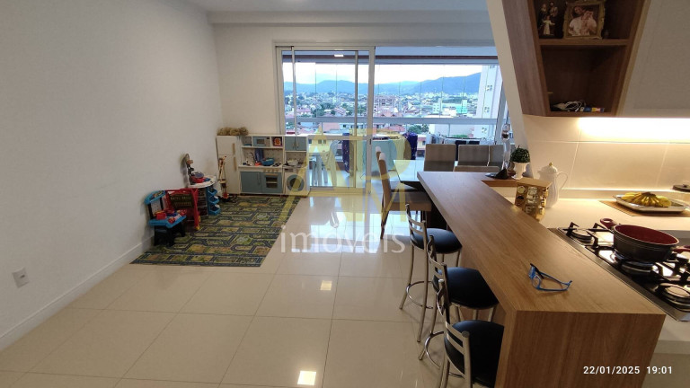 Imagem Apartamento com 3 Quartos à Venda, 179 m² em Centro - Palhoça