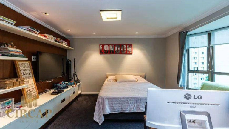 Imagem Apartamento com 3 Quartos à Venda, 228 m² em Jardim Paulista - São Paulo