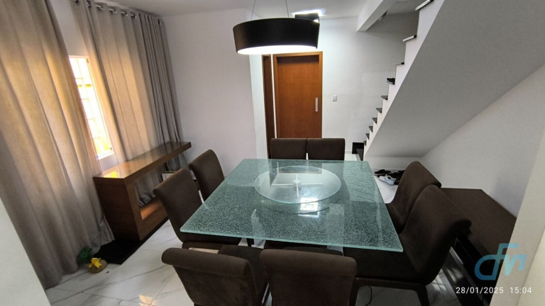 Imagem Sobrado com 3 Quartos à Venda, 141 m² em Vila Caputera - Mogi Das Cruzes