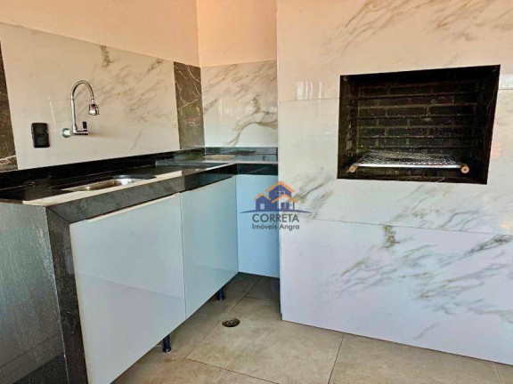 Imagem Casa com 5 Quartos à Venda, 200 m² em Centro - Angra Dos Reis