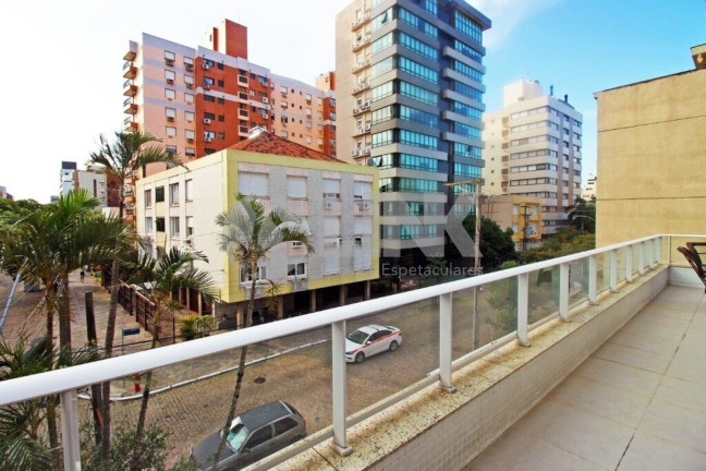 Imagem Apartamento com 3 Quartos à Venda, 288 m² em Menino Deus - Porto Alegre Imagem Apartamento com 3 Quartos à Venda, 288 m² em Menino Deus - Porto Alegre