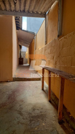 Imagem Casa com 2 Quartos à Venda, 250 m² em Taboão - Diadema
