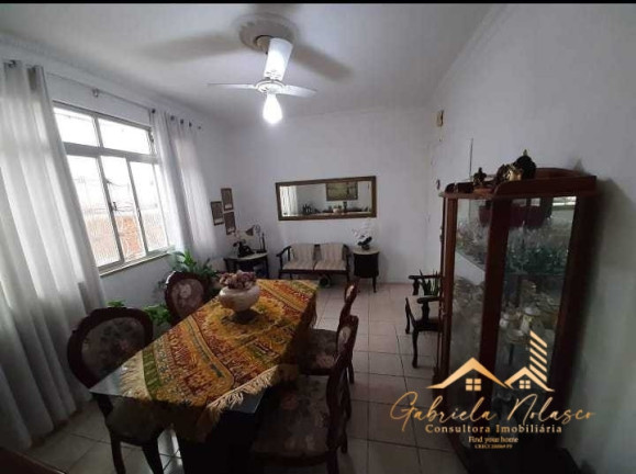 Apartamento com 2 Quartos à Venda, 70 m² em Gonzaga - Santos