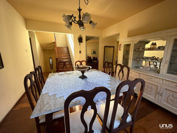 Imagem Casa com 3 Quartos à Venda, 390 m² em Bom Abrigo - Florianópolis Imagem Casa com 3 Quartos à Venda, 390 m² em Bom Abrigo - Florianópolis