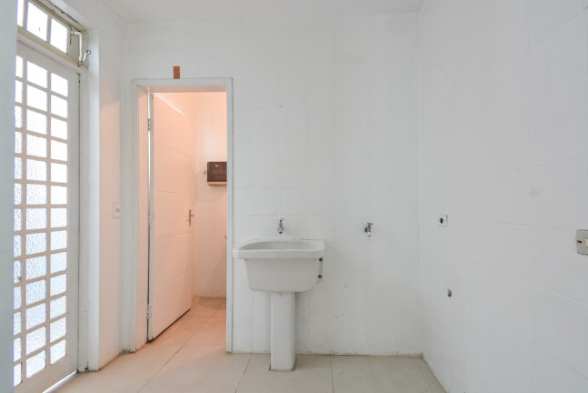 Imagem Casa com 4 Quartos à Venda, 205 m² em Vila Congonhas - São Paulo