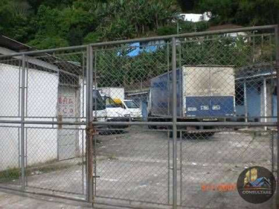 Imóvel Comercial para Alugar, 680 m² em Marapé - Santos