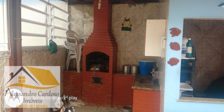 Imagem Casa com 4 Quartos à Venda, 200 m²