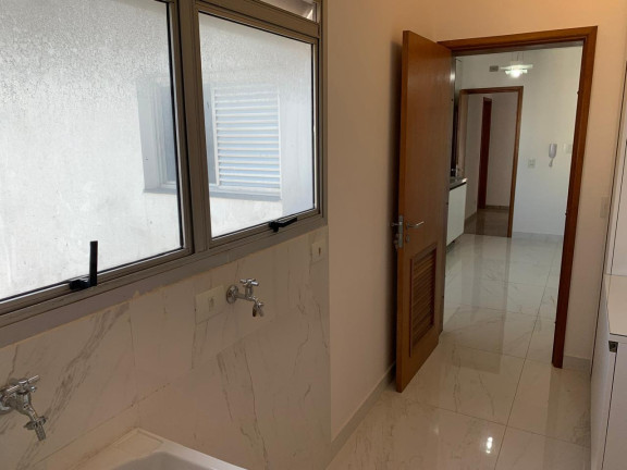 Imagem Imóvel com 4 Quartos à Venda, 161 m² em Moema - São Paulo