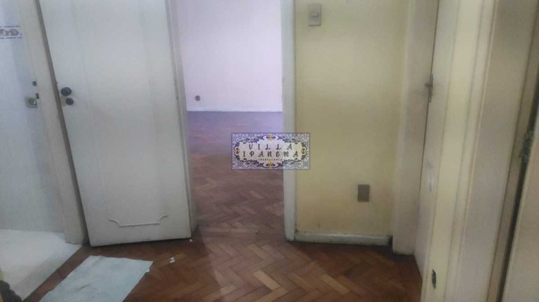Imagem Apartamento com 3 Quartos à Venda, 103 m² em Copacabana - Rio De Janeiro Imagem Apartamento com 3 Quartos à Venda, 103 m² em Copacabana - Rio De Janeiro