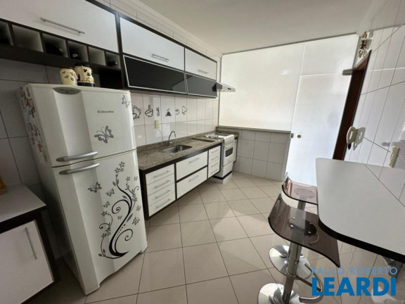 Imagem Apartamento com 3 Quartos à Venda, 120 m² em Centro - Santo André