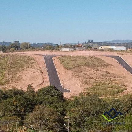 Terreno à Venda, 250 m² em Jarinu