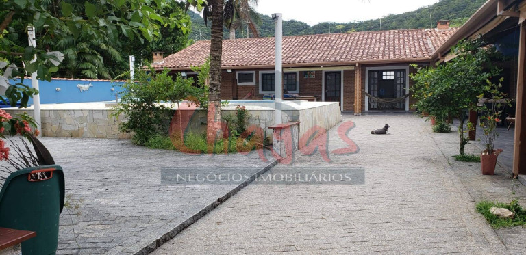Imagem Casa com 5 Quartos à Venda, 345 m² em Massaguaçu - Caraguatatuba